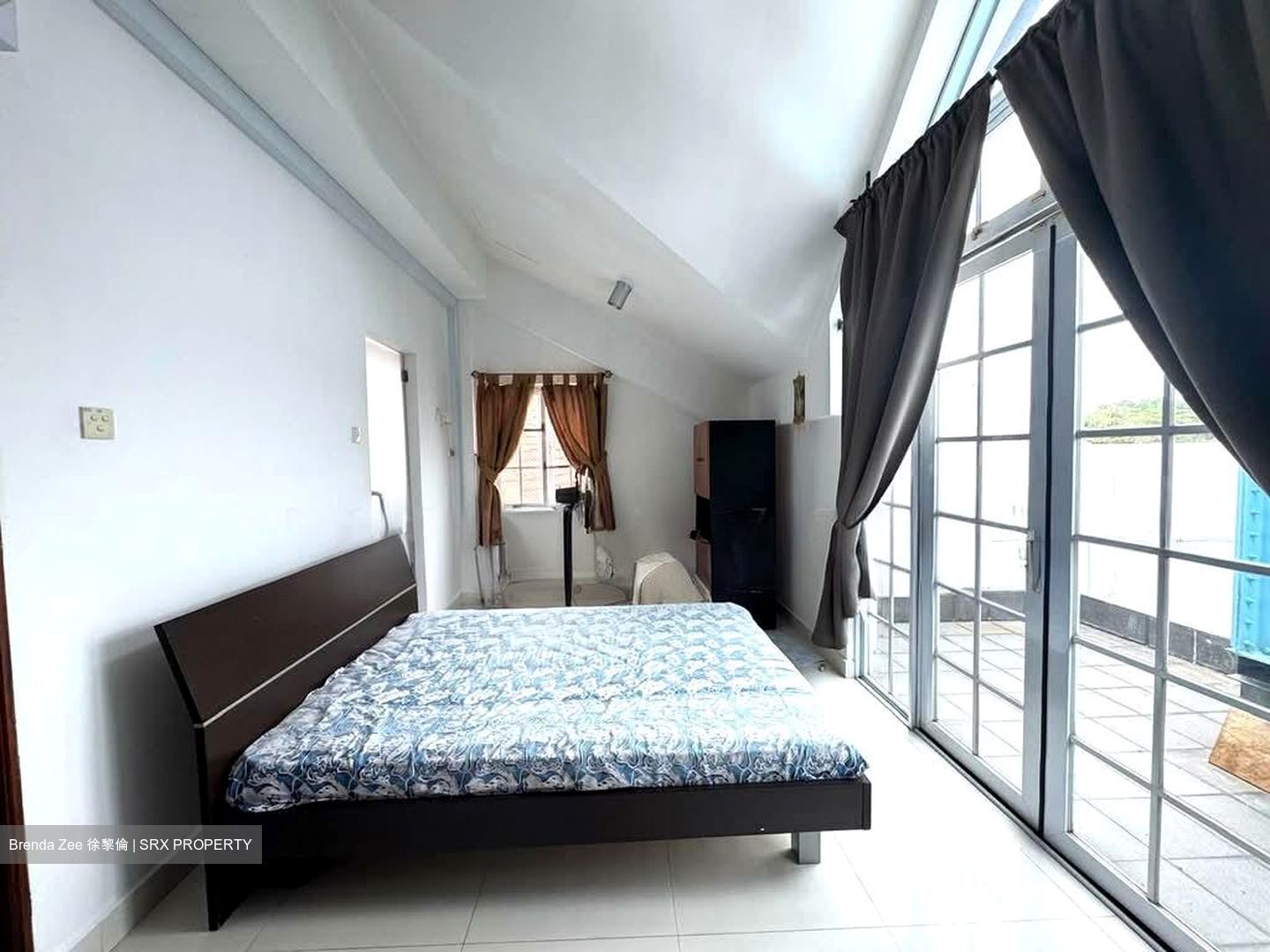Sembawang Hills Estate (D20), Semi-Detached #537473241